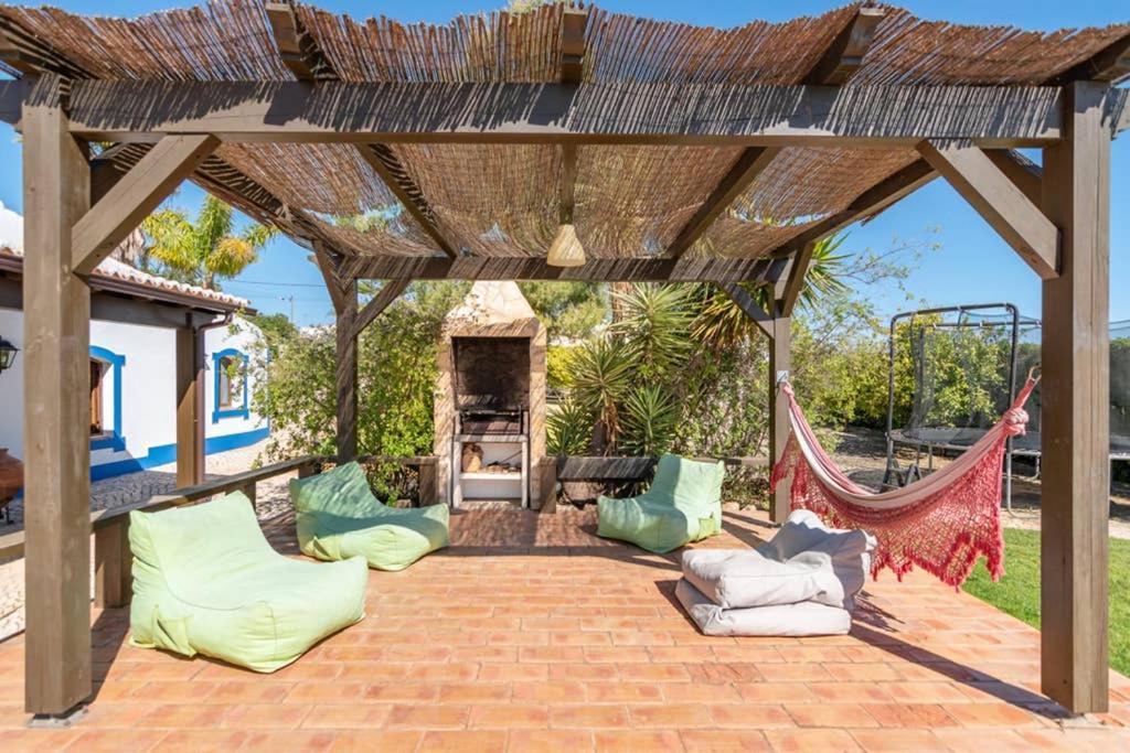 Villa Charme Пера Экстерьер фото