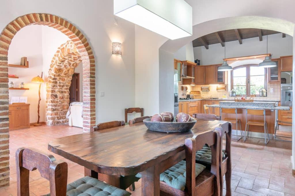 Villa Charme Пера Экстерьер фото